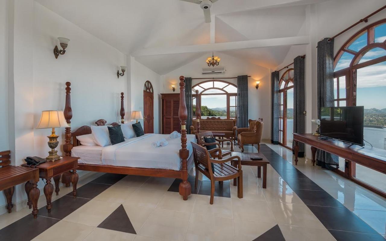 Hotel Ceylon Breeze Kandy Exterior foto